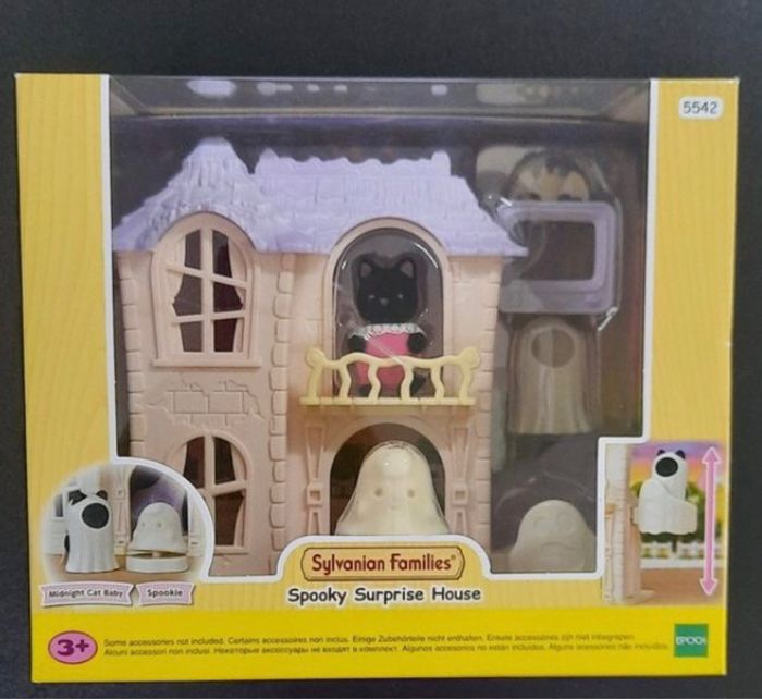 SYLVANIAN FAMILIES - 5764 - Kit de fête surprise d'Halloween - Maison de poupée