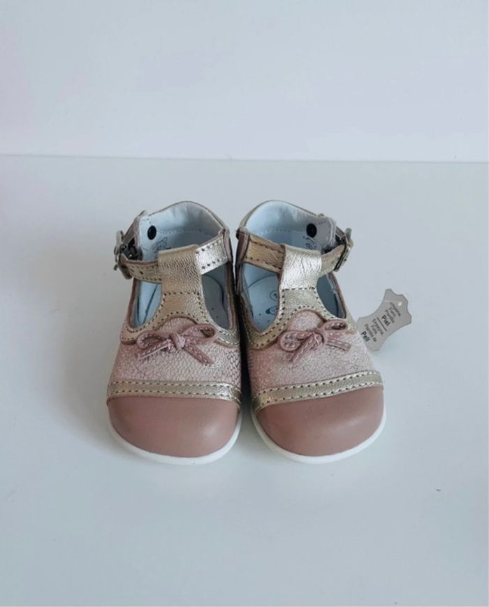 Salomé en cuir neuve ballerine crème beige dorée taupe marron taille 17 petit noeud - photo numéro 2