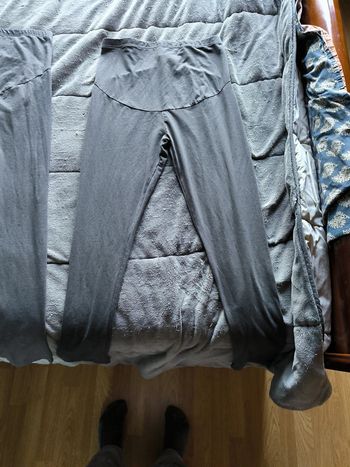 2 Legging de grossesse/maternité NEUF sans étiquette