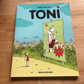 Livre toni