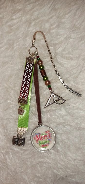 Cadeau maître,  marque page " merci maître "