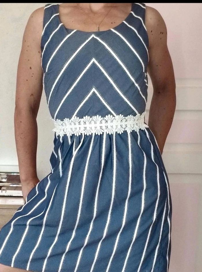 Robe  d'été NafNaf 34 Très Bon Etat - photo numéro 4