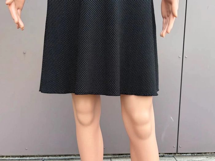 Robe noire à pois blancs Cache Cache – Taille 38 – Très bon état - photo numéro 4