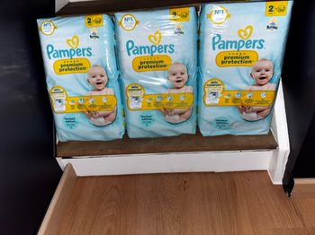 Trio-Pack De  162 Couches Pampers Protection Premium  Neuf Dans L’emballage  ( Format XXL ).