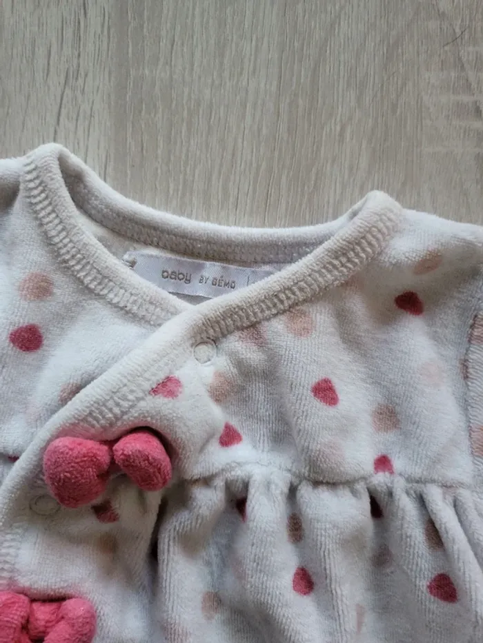 Pyjama 3 mois - photo numéro 2