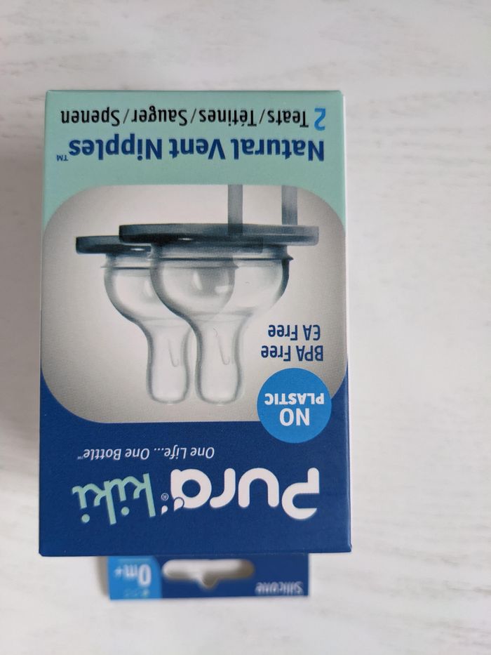 Lot de 2 tétines 100% silicone pour biberon évolutif. Marque Pura. - photo numéro 2