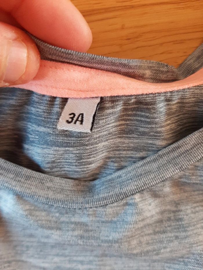 Tee shirt sport fille 3 ans - photo numéro 3