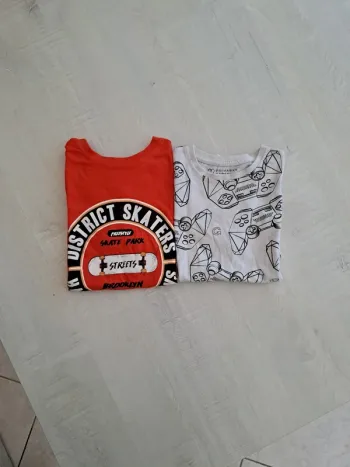 Lot de 2 T-shirts - Primark - Taille 128cm - Coton