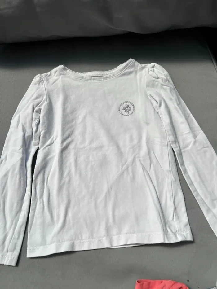TEE shirt manche longue 4 ans
