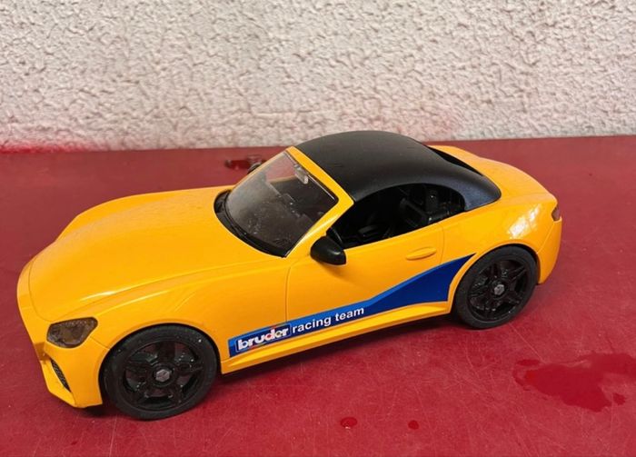 Voiture Bruder de 29cm