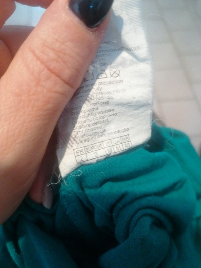 Haut manche longue taille 2 - photo numéro 3