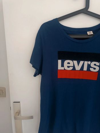 T-shirt Levi's Marine Taille M En très bon état