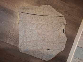 Pull gris