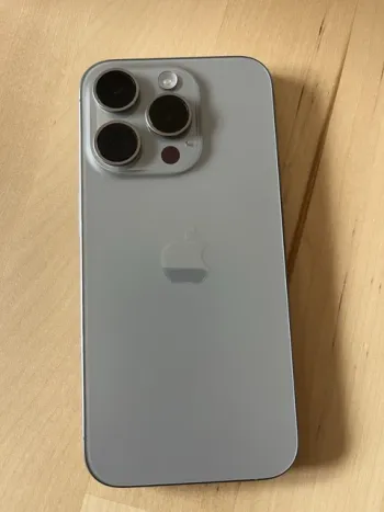 Iphone 16 pro max neuf 256 go.