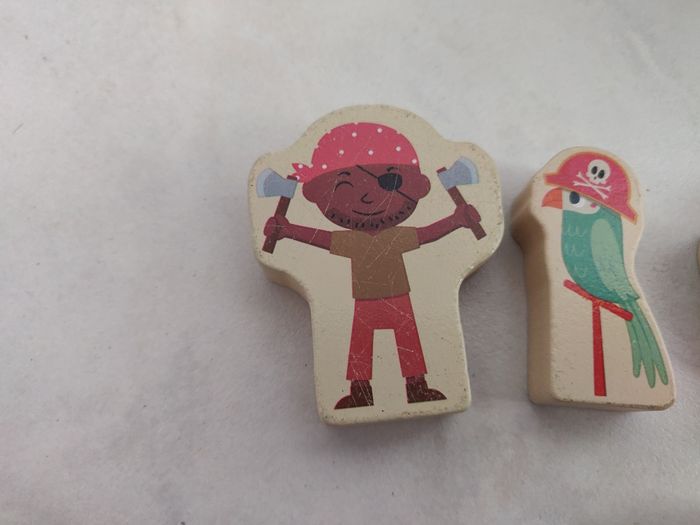 Bateau en bois très bon état - photo numéro 7