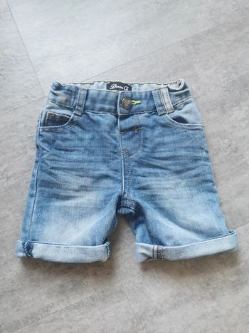 Short en jean bébé garçon 12/18 mois comme neuf