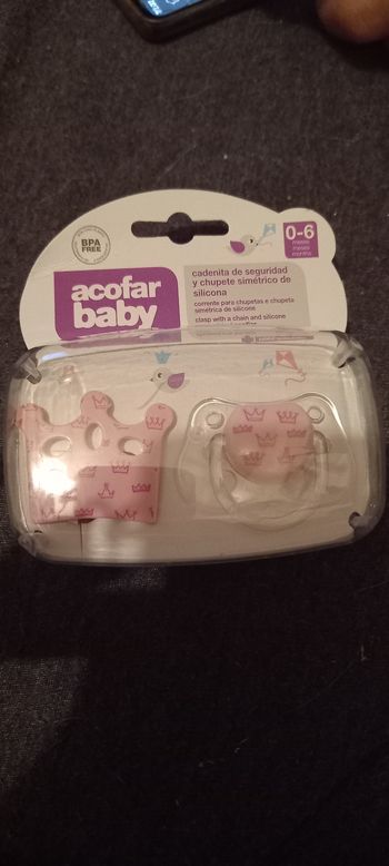 Tétine et attache 0 6mois