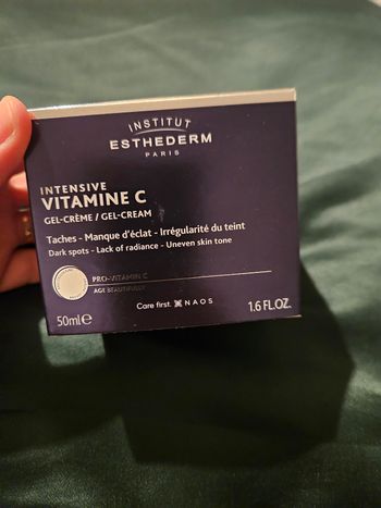 Gel creme anti- taches  Esthederm