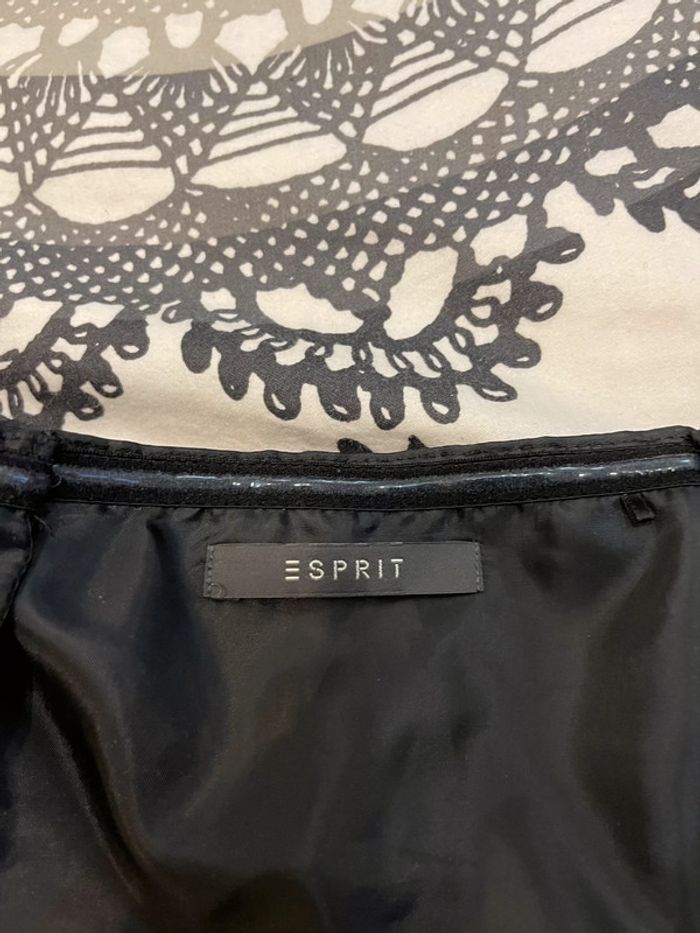 Robe noir élégante esprit - photo numéro 3
