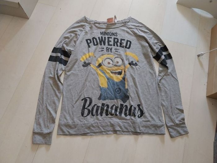 Pull léger gris minion