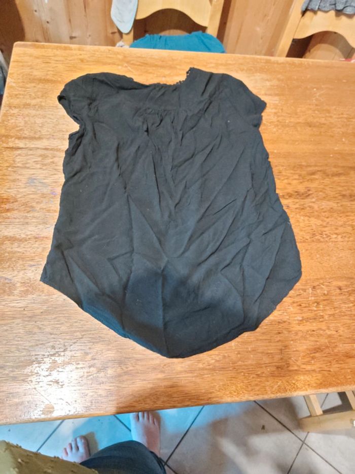 Blouse noire Camaïeu taille 38 - photo numéro 4