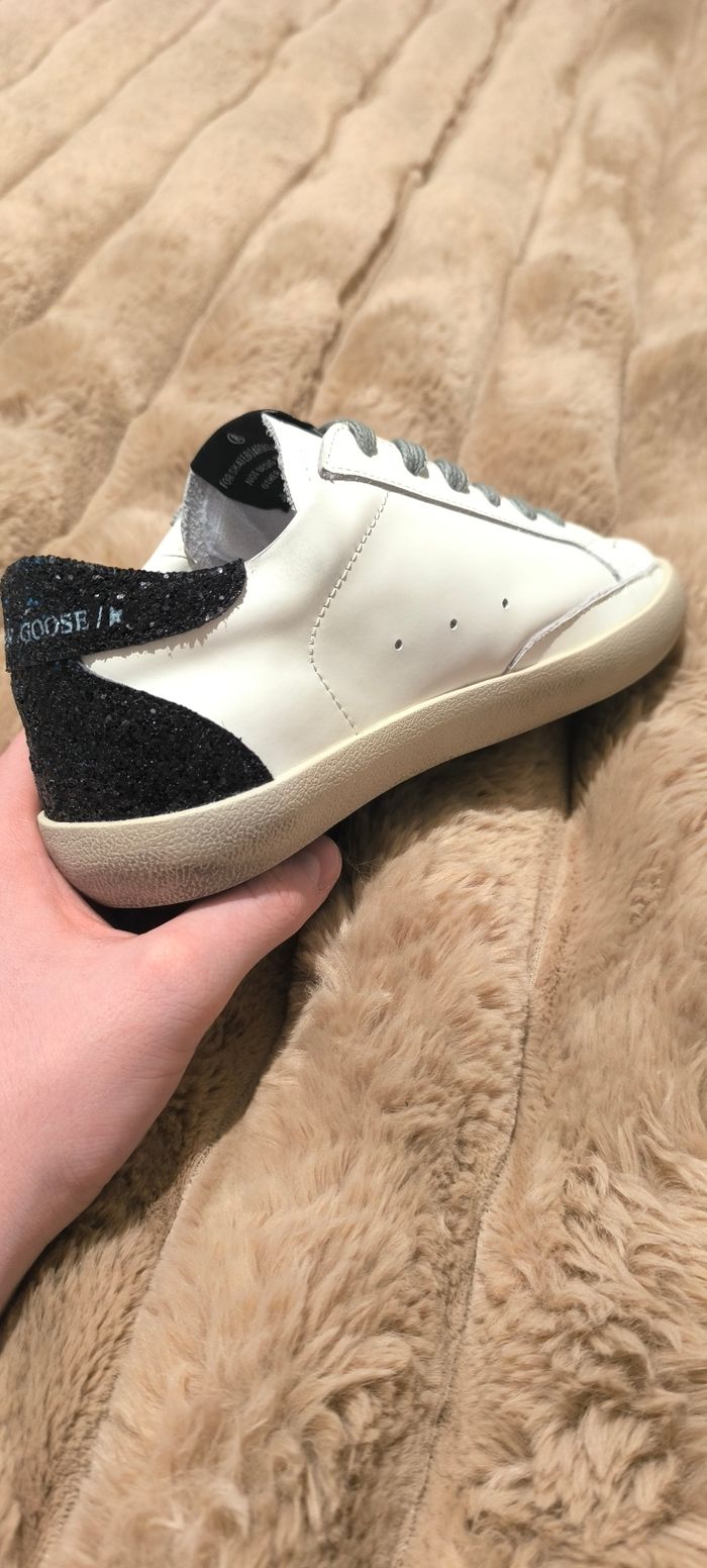 Golden goose superstar taille 38 neuf avec facture et passeport - photo numéro 3