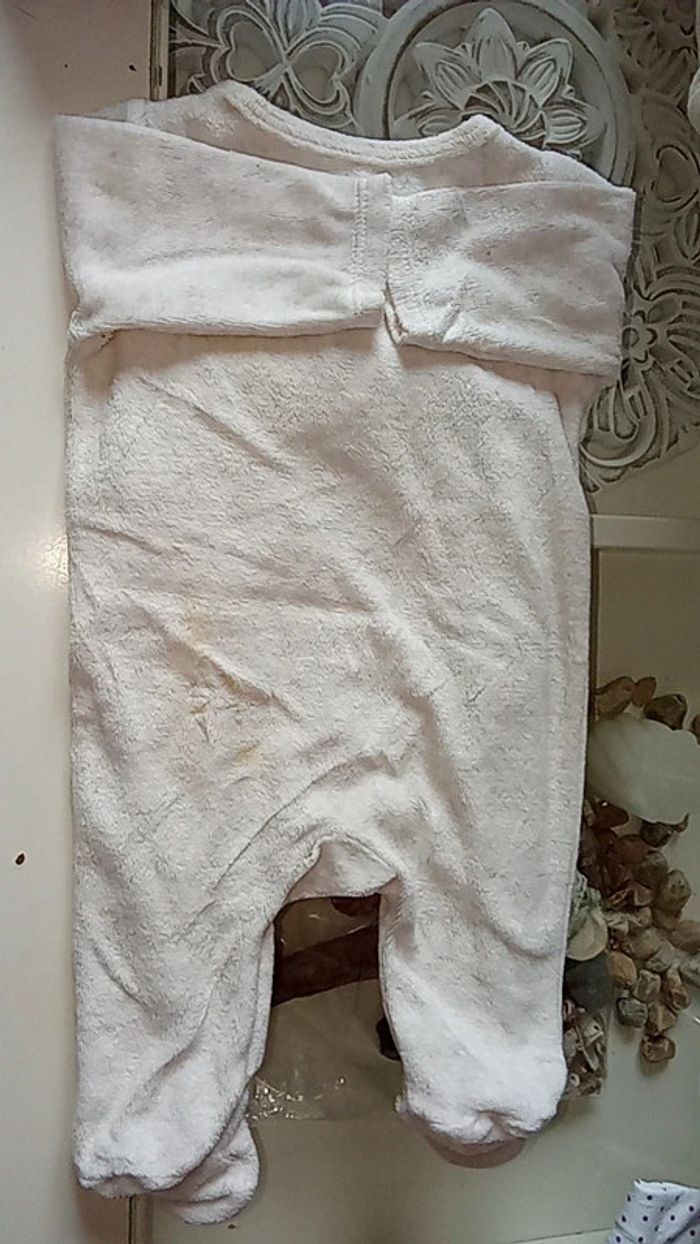 Lot 2 pyjamas + 1 bodie + 1 brassière en laine taille 0Mois - Naissance - photo numéro 5