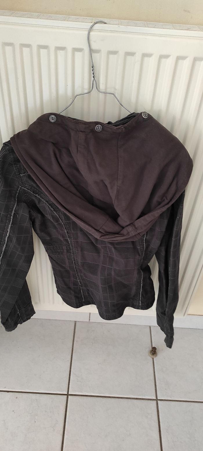 Veste - photo numéro 3