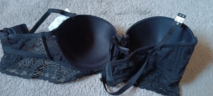 Soutien gorge noir - photo numéro 4