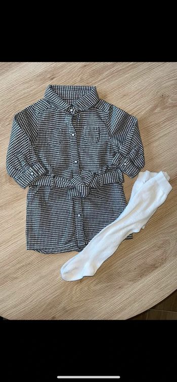 Ensemble robe + collant parfait état 9 mois