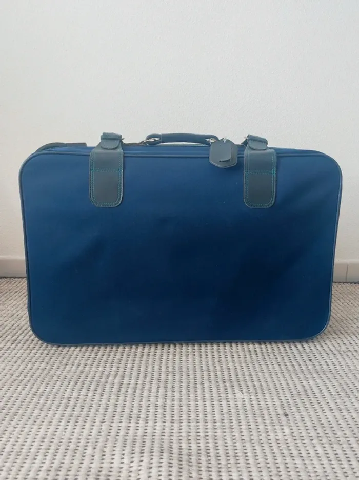 Grande valise bleu marine à roulettese vintage / Aquibag - 72x47x20cm - photo numéro 4