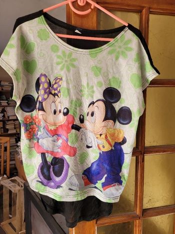 T-shirt devant resille dos noir taille M