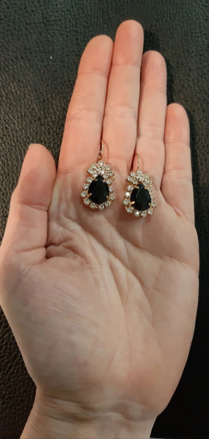 Très jolie parure dorée vintage en strass et pierre noire - photo numéro 8