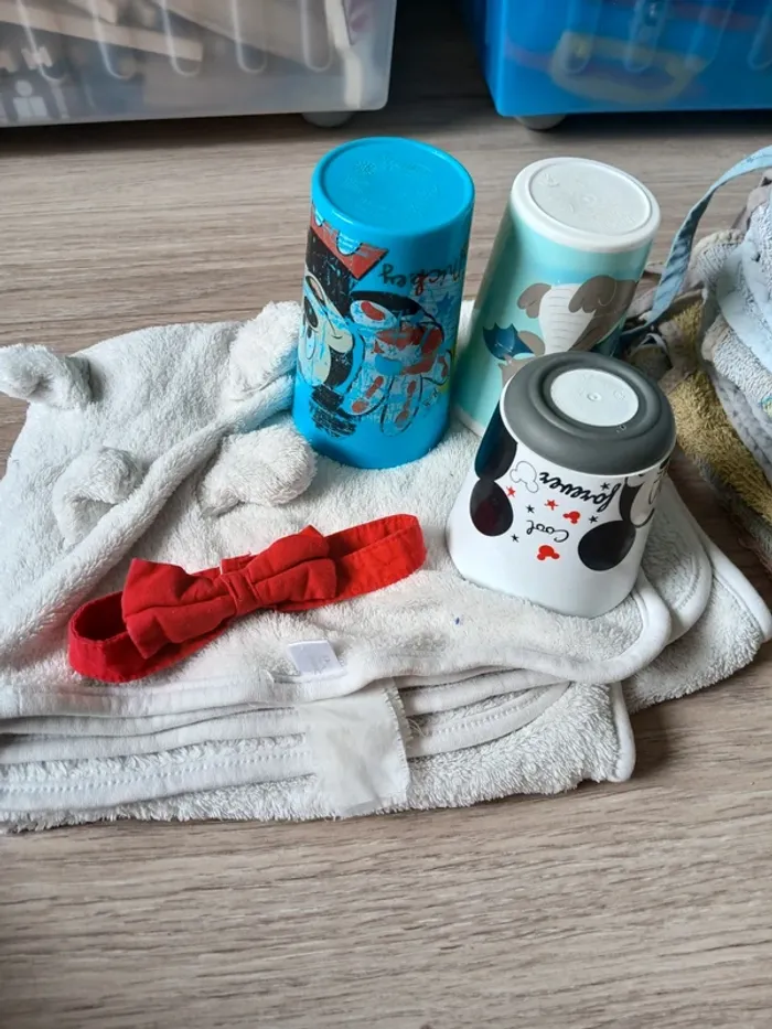 Lot bébé divers - photo numéro 18