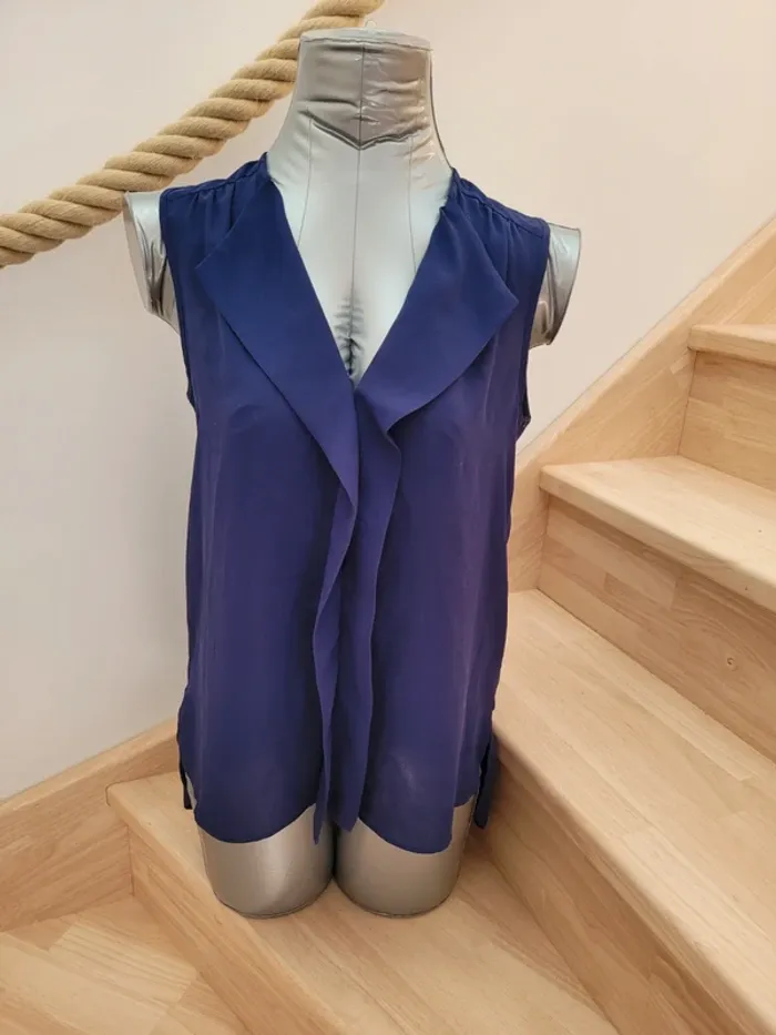 Haut fluide sans manche femme taille 38 - photo numéro 2