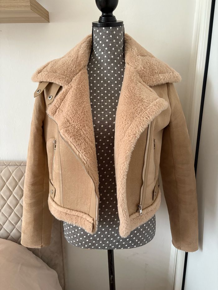 Jolie veste fourrée