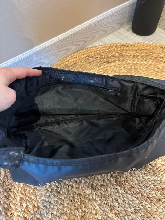 Pochette à accrocher sur poussette - photo numéro 4