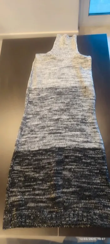 Robe pull col roulé 38