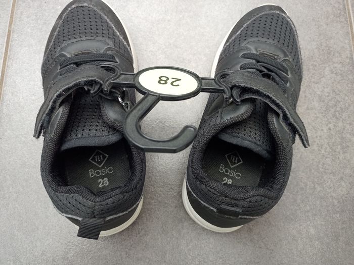 Baskets noires semelles blanches Tex 28 - photo numéro 4