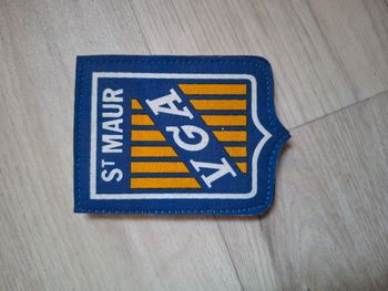 Écusson Ancien VGA Saint-Maur – Patch Collection Vintage – Bleu & Or