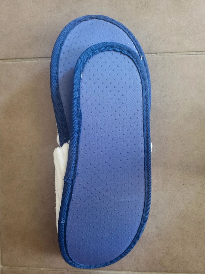 Chausson maison Taille 39 - 42 - photo numéro 2