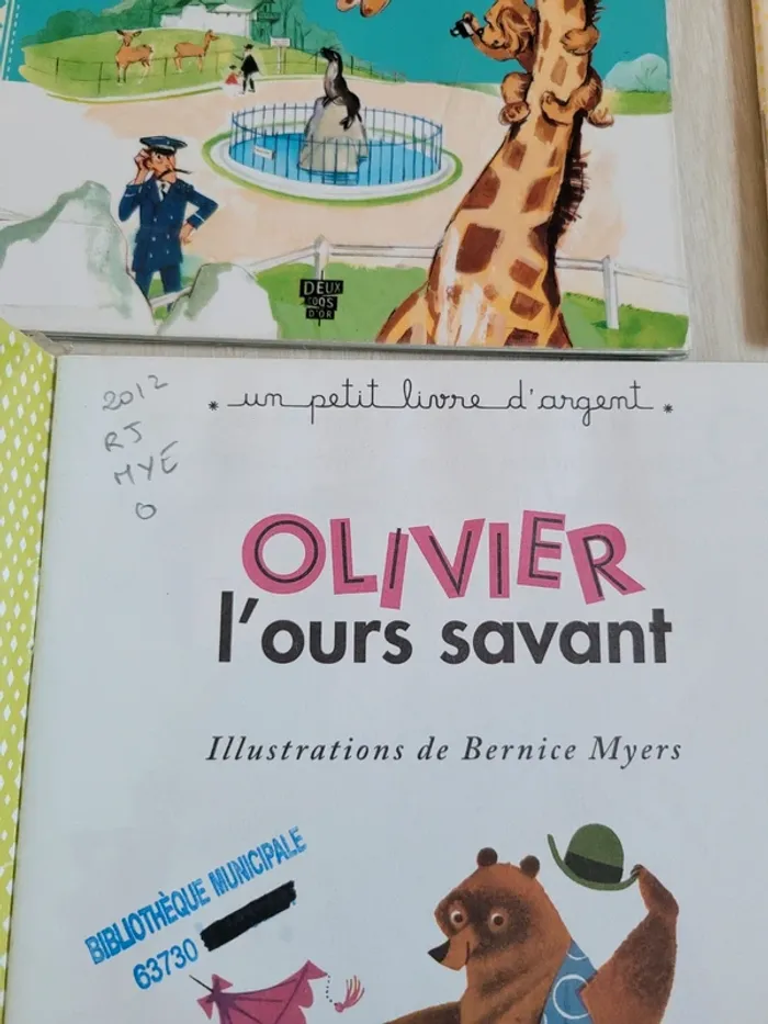 Lot de livres un petit livre d'argent - photo numéro 2