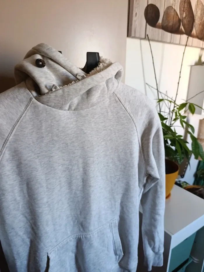 Sweat à capuche - photo numéro 4