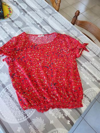 Haut cache cache neuf taille 38