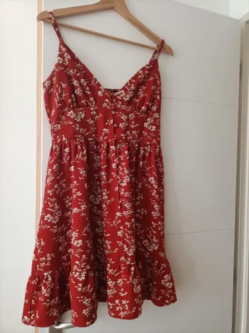 Robe légère rouge