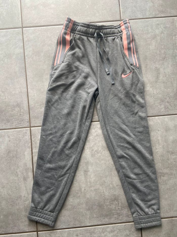 Ensemble Nike