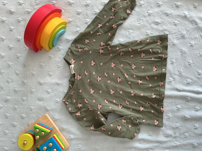 teeshirt manches longues kaki fleuri rose 9 mois tape à l'oeil - photo numéro 4