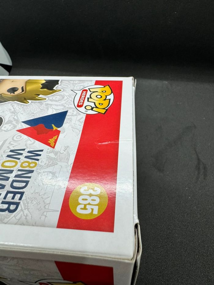 Funko Pop Dc Comics Wonder Woman 385 Chase PX Exclusive - photo numéro 8