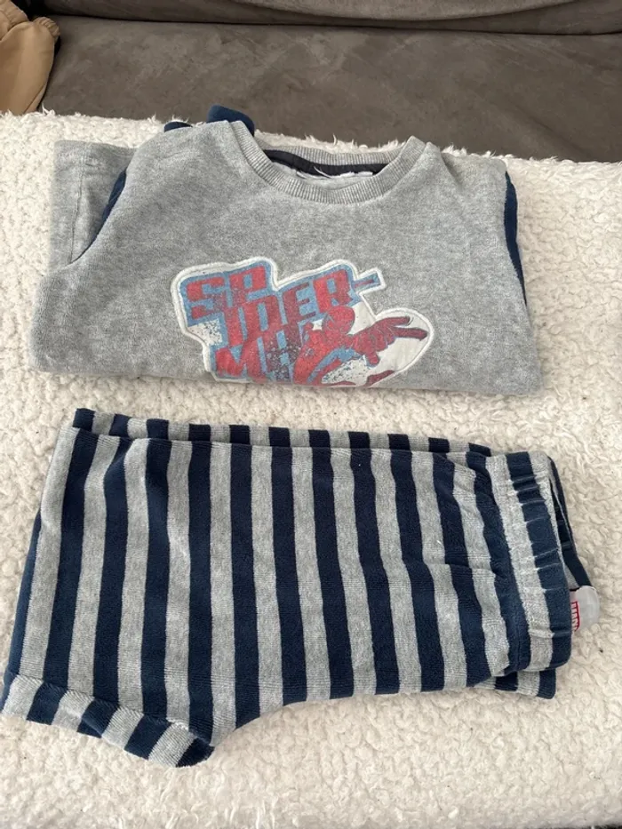 Pyjama Spiderman