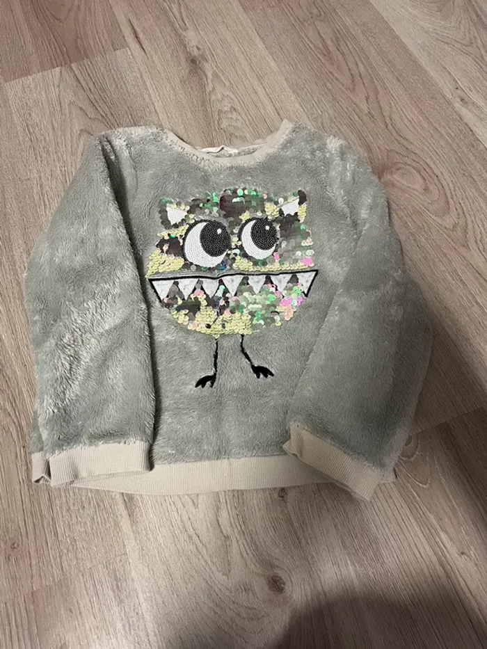 Pull gris